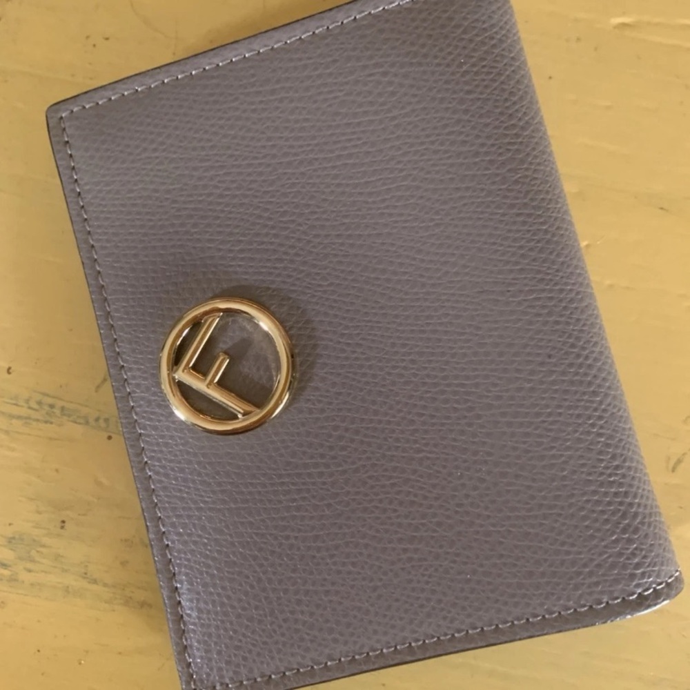 FENDI F bi-fold wallet with logo hardware beige leather authentic